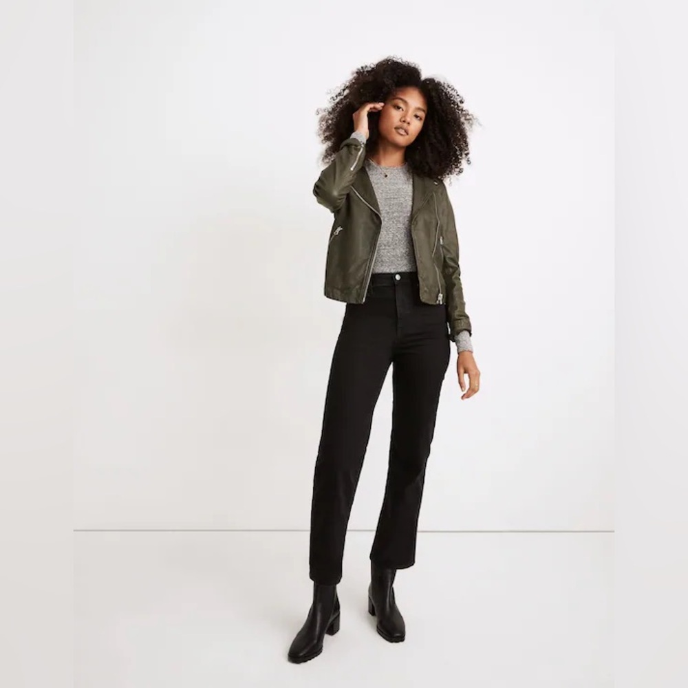Slim wide leg jeans in Lunar wash